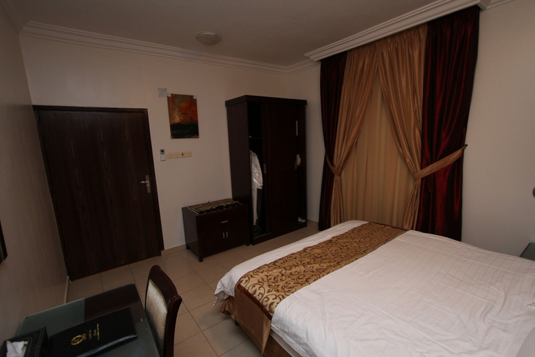 Bedroom 3, Raoum Inn Serviced Apartments-Majmaa