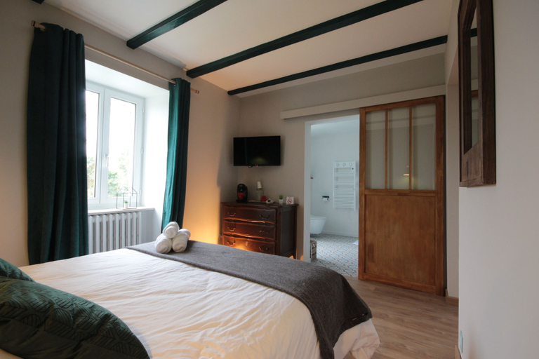 Bedroom 4, Le Manoir de Kérofil, Finistère