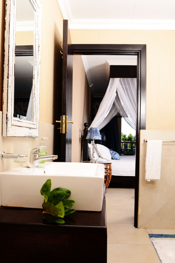 Bathroom 4, Aguia Negra, Vilanculos