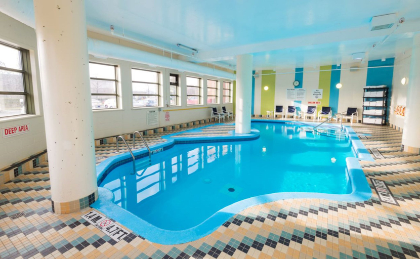 Sport & Beauty 2, Holiday Inn & Suites OTTAWA KANATA by IHG, Ottawa