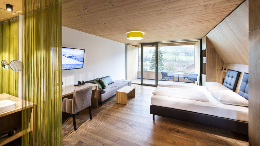 Bedroom 3, Der Reschenhof, Innsbruck Land