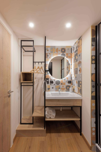 Bedroom 4, Campanile NATURE - Metz Sud Jouy aux Arches, Moselle