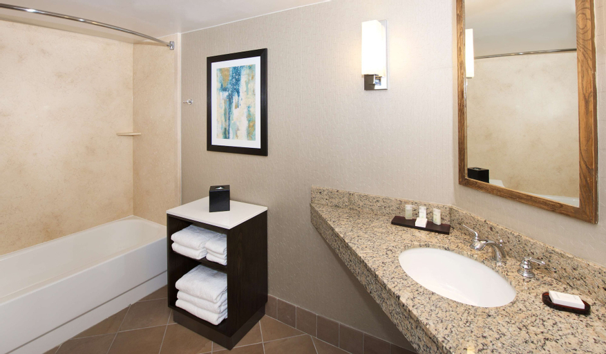 Bedroom 4, Embassy Suites by Hilton Portland Tigard, Washington