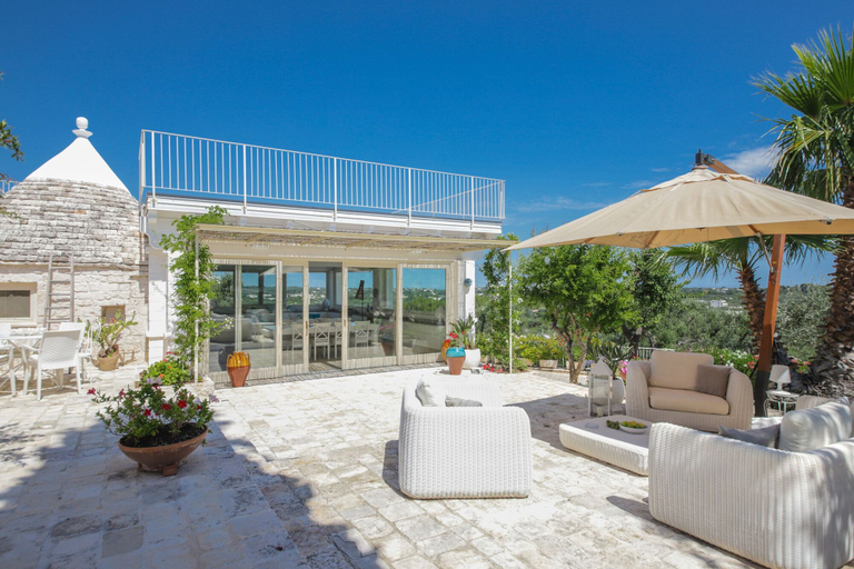Exterior & Views 2, TD Trulli di Bouganville w/ Large Amazing Pool, Bari