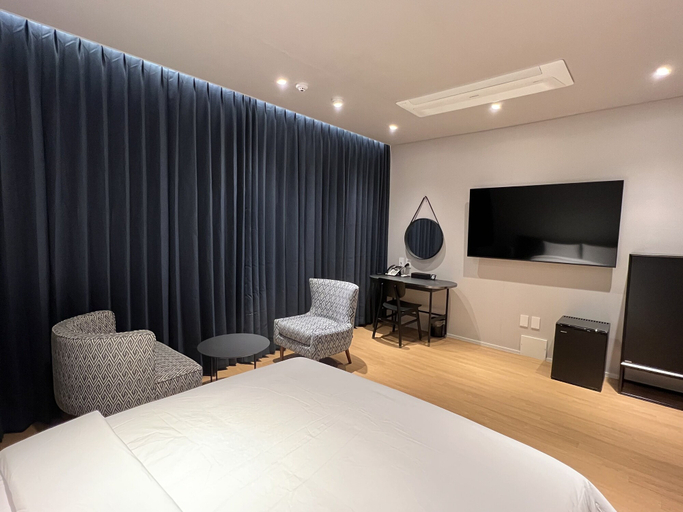 Bedroom 3, Jinhae InterCity Hotel, Jinhae