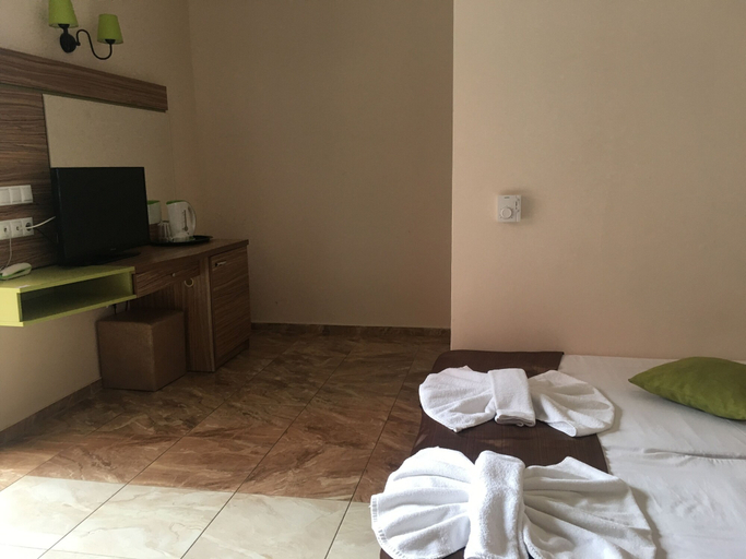 Bedroom 5, Flower Street Luxury Studios in Palm Residence, Nesebar