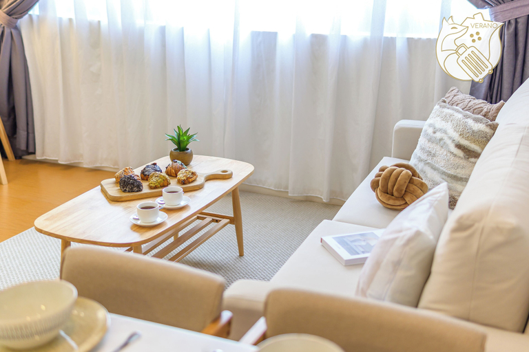 Food & Drinks 5, Minimalist 4P Comfort Stay at TheHubSS2, Petaling Jaya