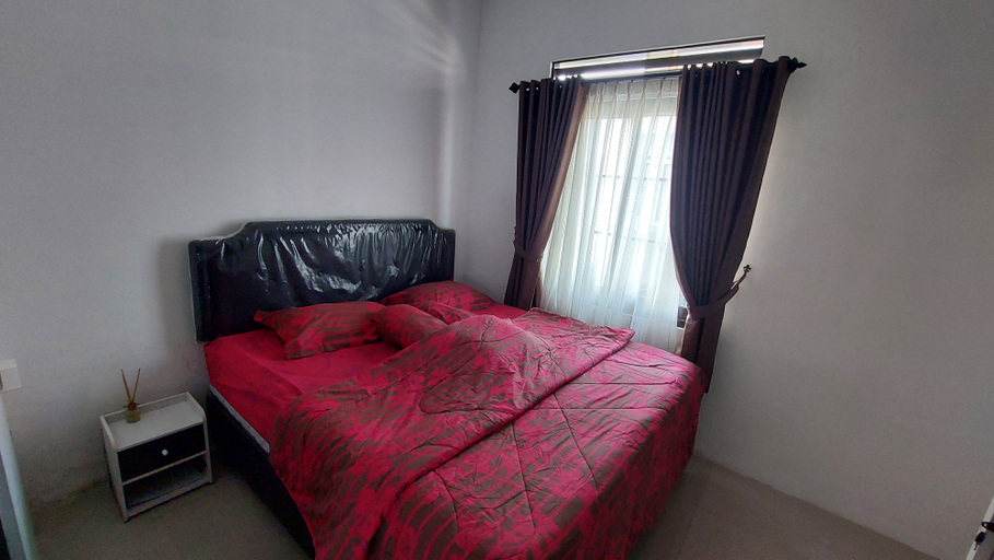 Bedroom 2, Villa Koji, Bandung