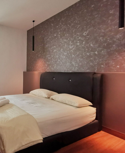 Bedroom 8