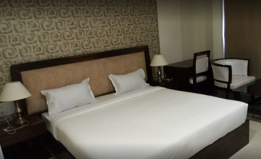 Bedroom 3, Hotel Silver Dollar, Singrauli