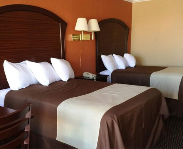 Bedroom 5, Americas Best Value Inn Schulenburg, Fayette