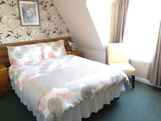 Others 3, Glen Orchy House, Shetland Islands