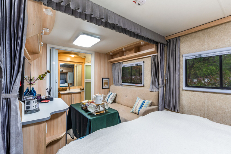 Bedroom 3, MovingCastle RV Camping, Ningbo