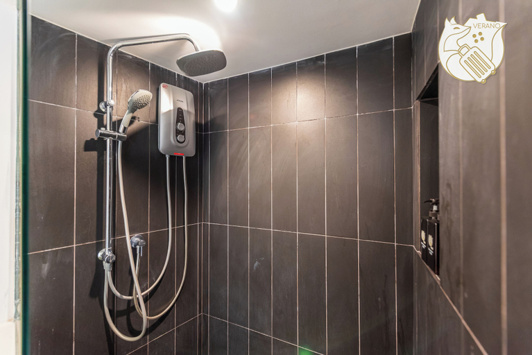 Bathroom 4, Minimalist 4P Comfort Stay at TheHubSS2, Petaling Jaya