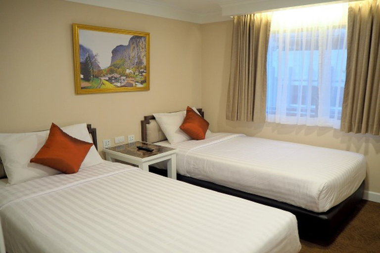 Bedroom 5, Kingston Suites Bangkok Sukhumvit 15 by Kingston Hotels, Wattana