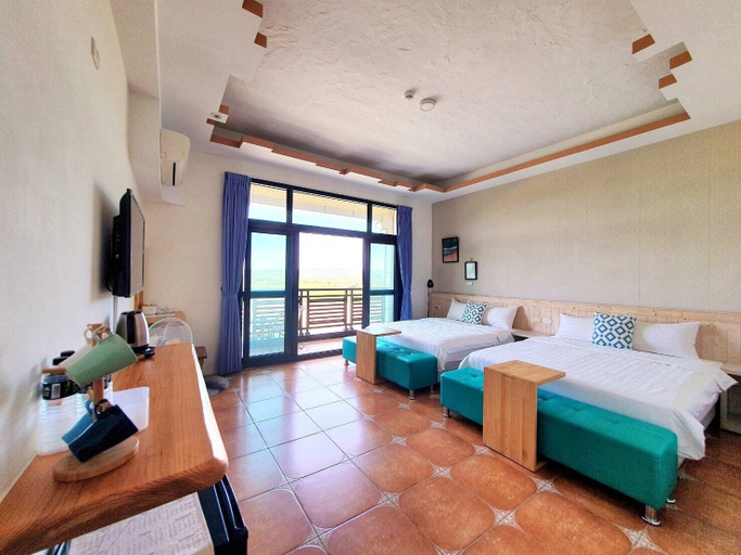Bedroom 2, Warm & Cozy Inn, Pingtung