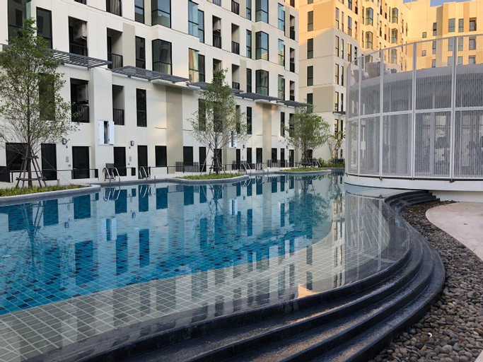 Sport & Beauty, Unio Bearing for3, Resort Condo with Large Pool, Muang Samut Prakan