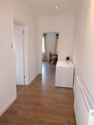 Bedroom 3, Sunninghill Apartment, Windsor and Maidenhead