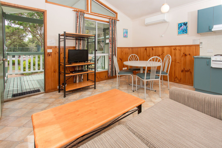 Food & Drinks, Tasman Holiday Parks - Kioloa Beach, Shoalhaven - Pt B