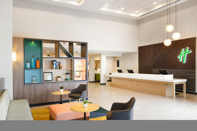 Public Area 3, Holiday Inn & Suites OAKLAND - AIRPORT, Alameda