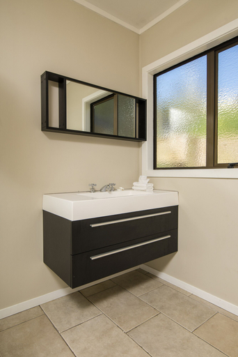 Bathroom 4, Punga Cove Resort, Marlborough