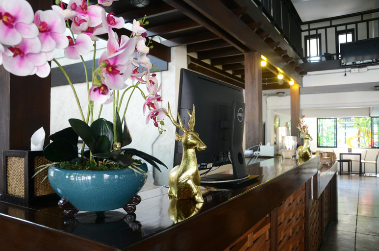 Public Area 2, Arun Rawee, Muang Chiang Mai