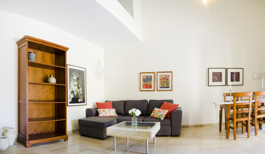 Others 4, Espectacular Duplex Altos de Santa Ana, Córdoba