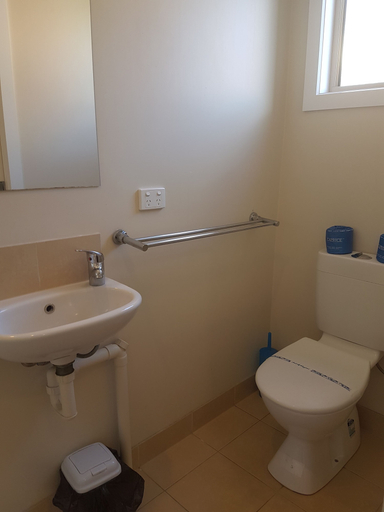 Bathroom 3, Bentley Waterfront Motel & Cottages, Shoalhaven - Pt B