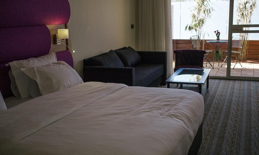 Bedroom 2, Garden Hotel