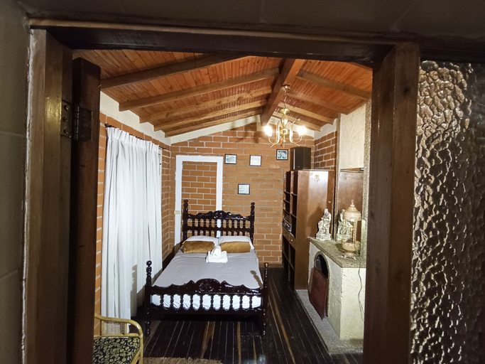 Bedroom 3, Biohotel Ecohouse, Guarne