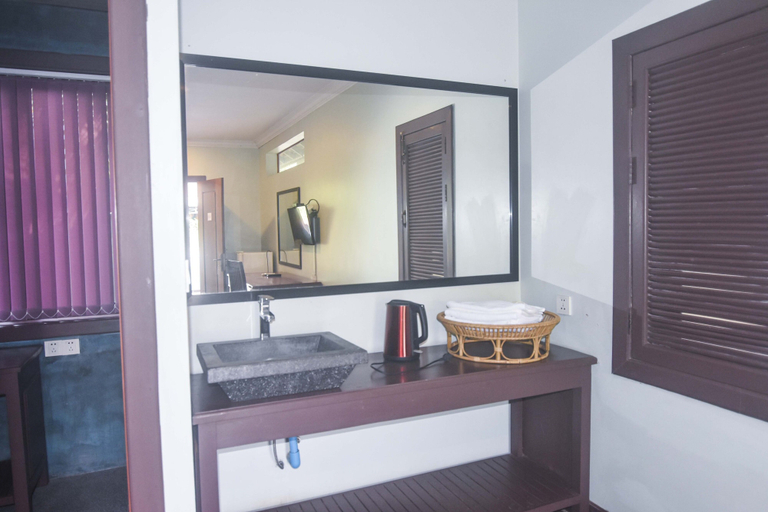 Bathroom 5, Green Empire Resort , Siem Reap