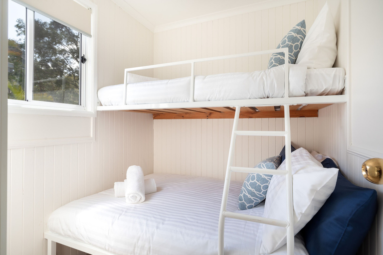 Bedroom 4, Tasman Holiday Parks - Myola, Shoalhaven - Pt B