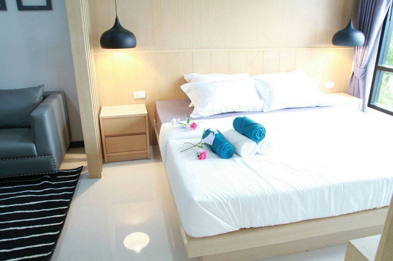 Bedroom 8