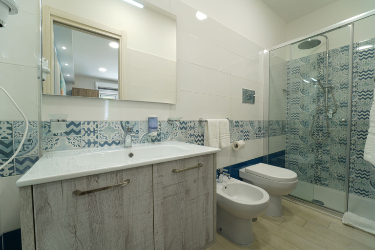 Bathroom 4, Villaggio Club Bahja, Cosenza
