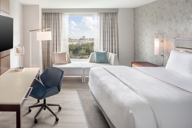 Bedroom 3, The Westin Atlanta Perimeter North, Fulton