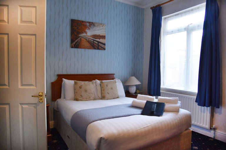Bedroom 15