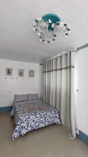 Bedroom 5, Villa Tomasa Virgin Hotel, Panglao