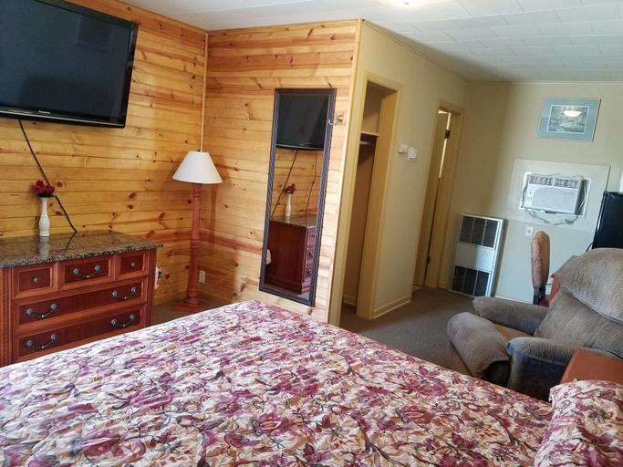Bedroom 5, US Center Motel & Long Term Stay Apts, Smith
