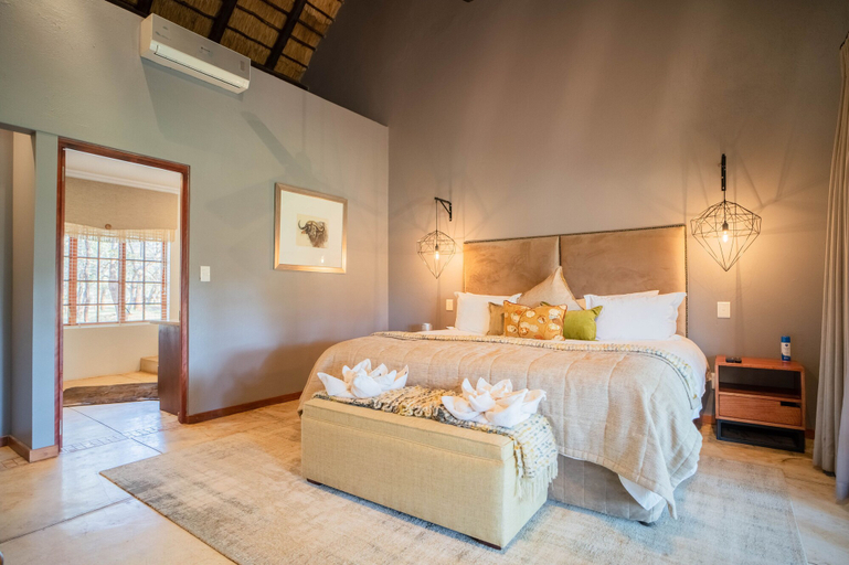 Bedroom 2, Kilima Private Game Reserve and Spa, Pixley ka Seme