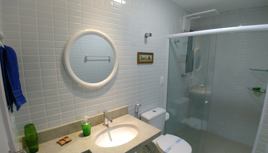 Bathroom, Apê Vista Mar Todo Climatizado para Até 5, Barra de São Miguel