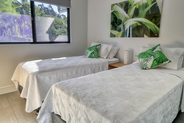 Bedroom 3, Valle Vista Luxury Apartments, Cairns