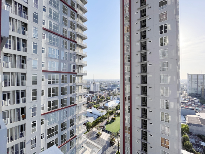 Exterior & Views 2, Best Deal and Tidy Studio Apartment Vida View Makassar By Travelio, Makassar