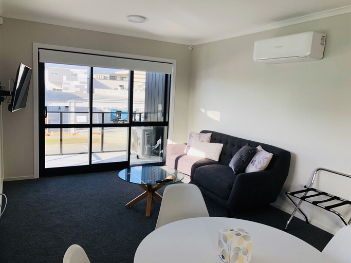 Others 4, Central Stadium Apartments, Hamilton