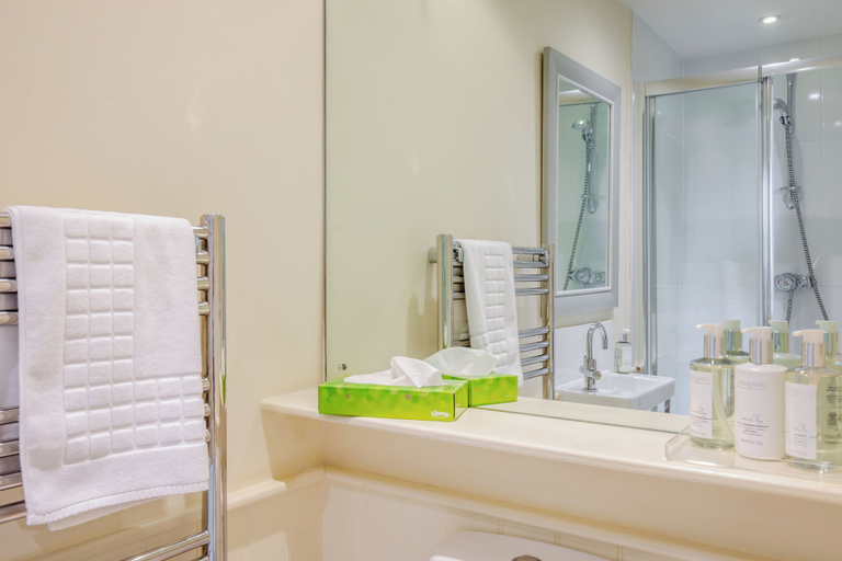 Bathroom 3, The Garden Room - Tiger Inn, East Sussex