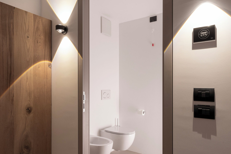 Bathroom 5, Castel Hörtenberg, Bolzano
