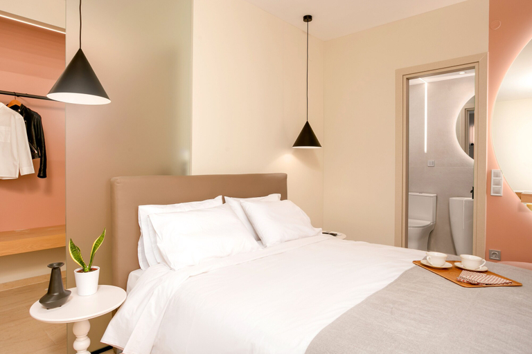 Bedroom 2, Sea & the City, Central Macedonia
