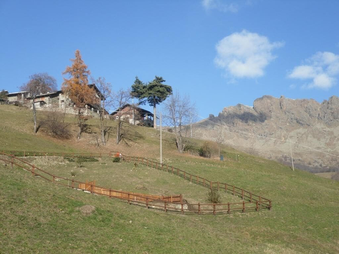 Others 5, Agriturismo il Runch, Torino