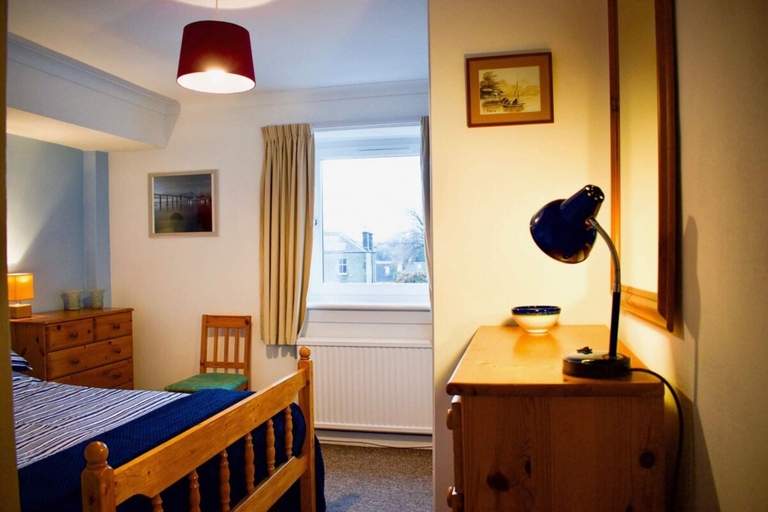 Others 3, Welcoming and Homely 2 Bed in Central Location, Edinburgh