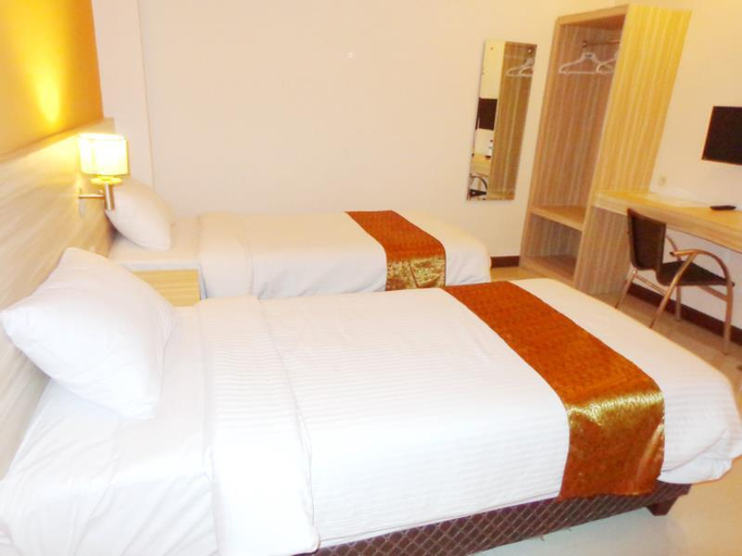 Bedroom 8