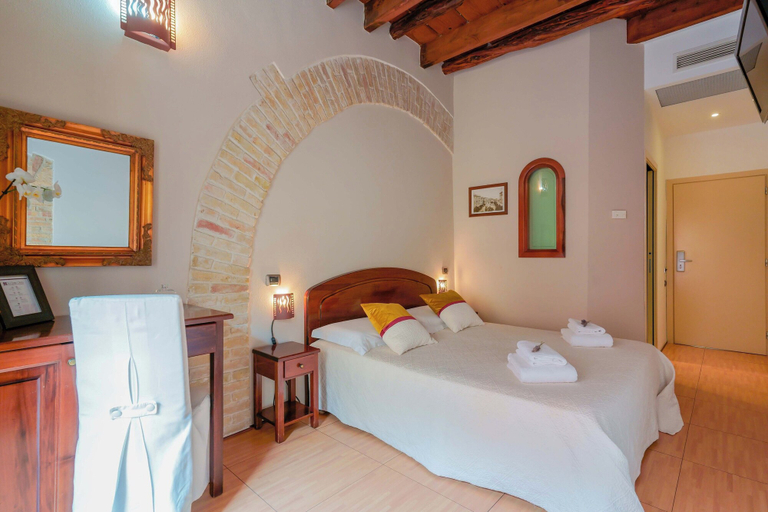 Bedroom 4, Sa Domu Cheta, Cagliari